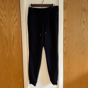 Uniqlo HEATTECH Joggers in Navy